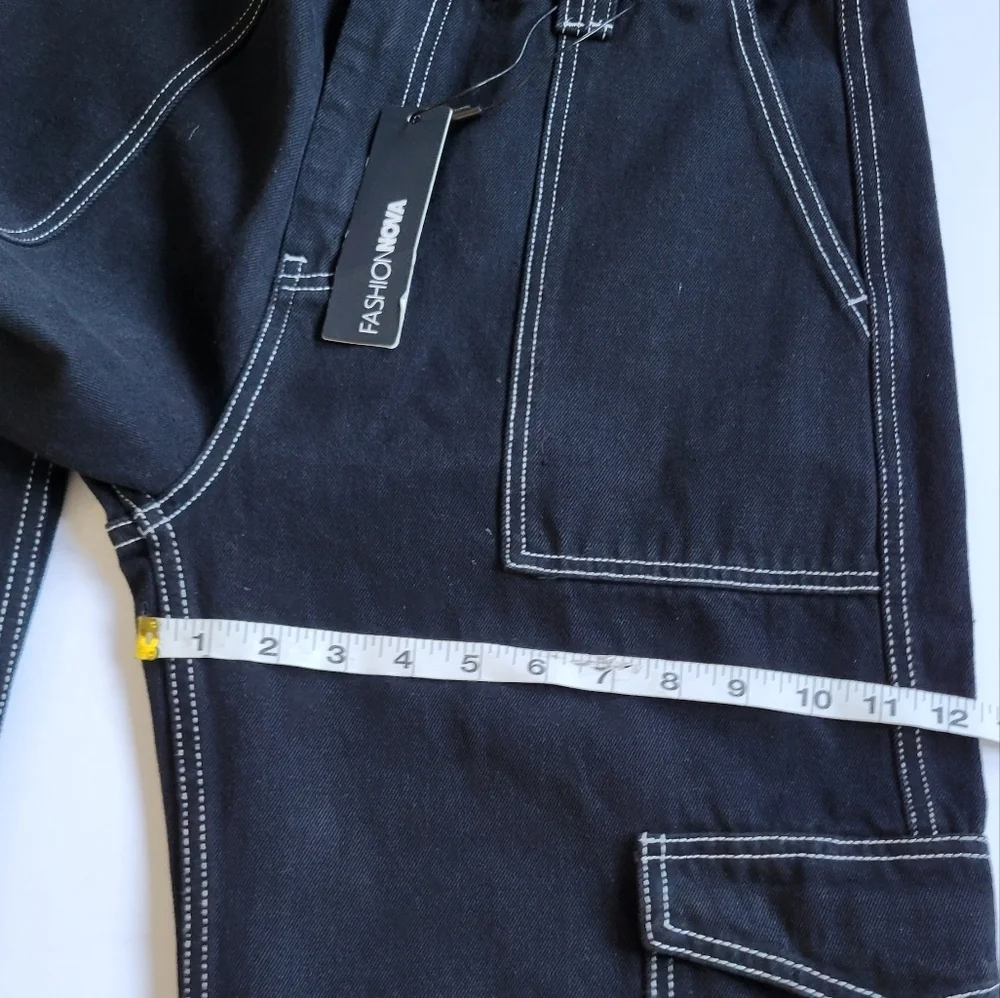 Fashion Nova Carpenter Cargo Jeans.